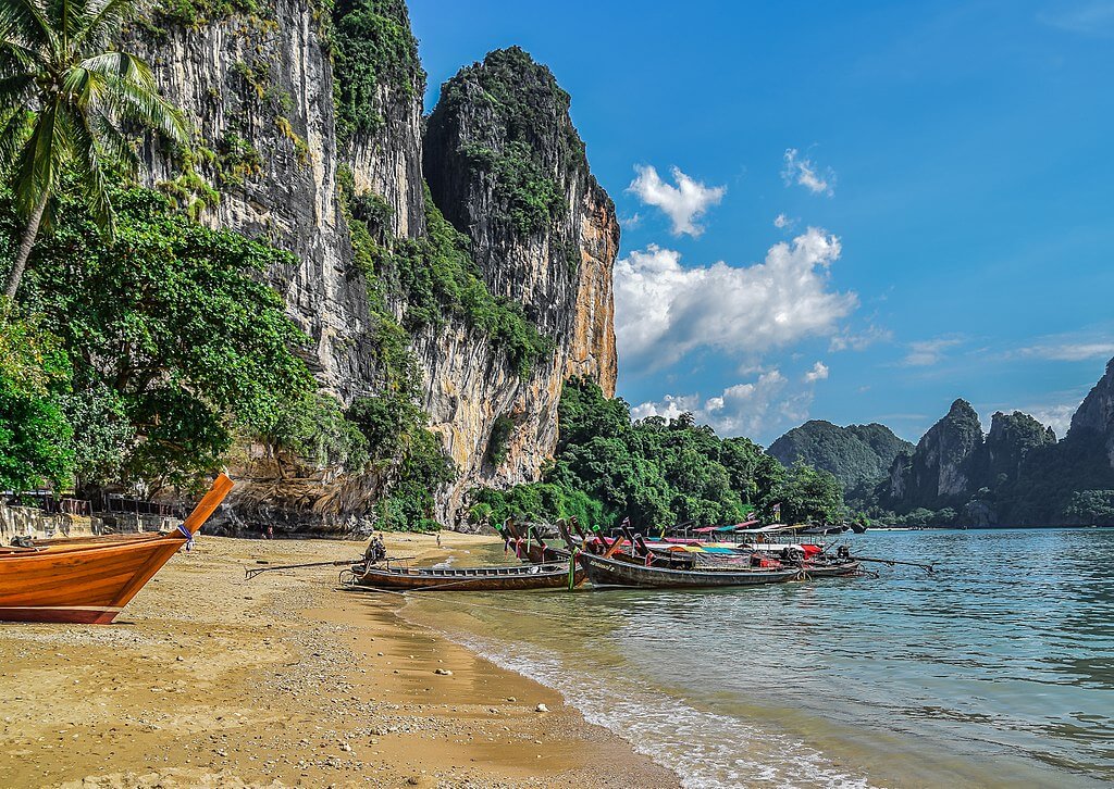 Ilhas Phi Phi - Tonsai Bay