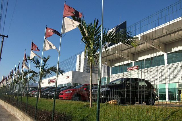 carro usado - Vender para uma loja ou concessionária